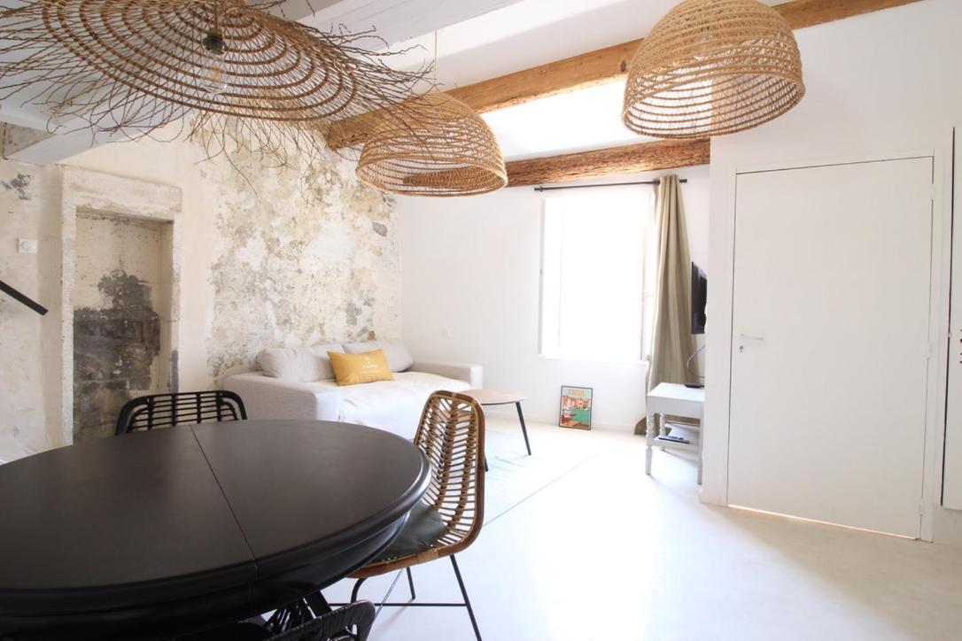 Eva - Charmant - Centre Cassis - Wifi Bagian luar foto